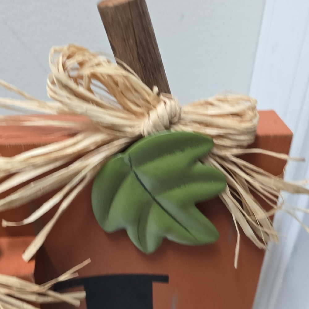 Rustic Fall Wooden Decor Sign - Picture 4 of 8